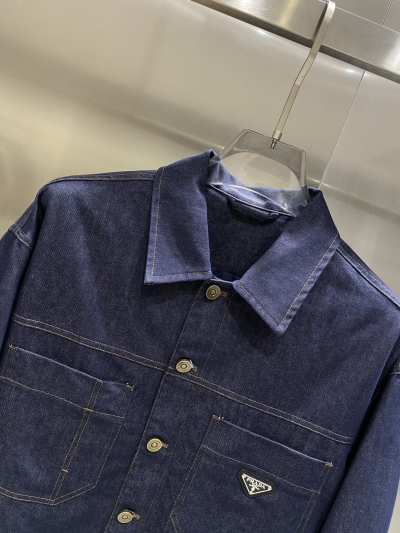 Pra*a outwear